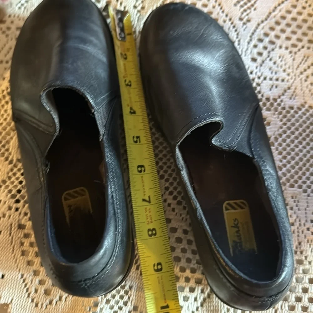 Clark’s Sz 6M Leather Shoes- Arch Support- Best Work Shoes for Hard Floors-Comfy